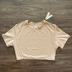 SKIMS Fits Everybody Short Sleeve Cropped Tee in Sienna